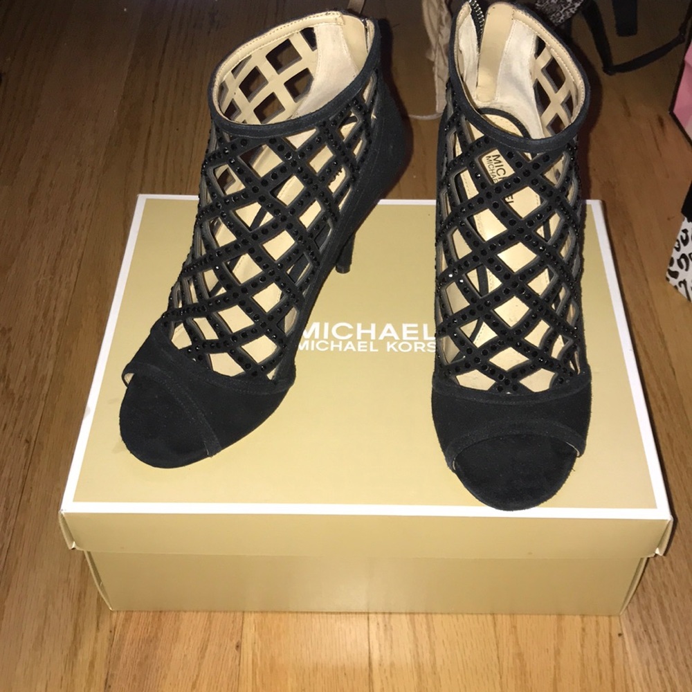 Michael Kors heel